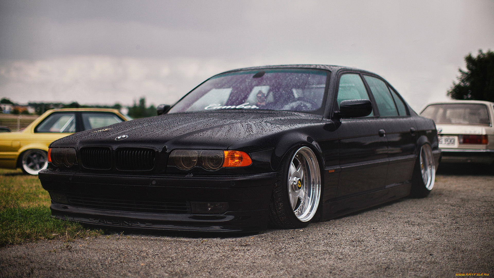 E38 stance